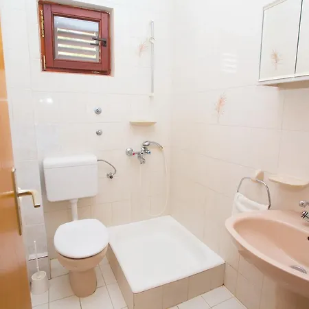 Zoran Apartamento